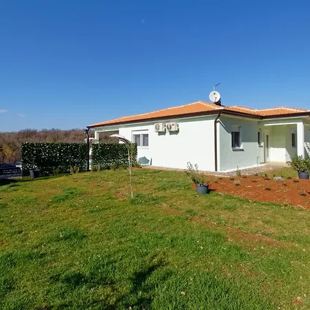 Holiday home Petar By Rent Istria *