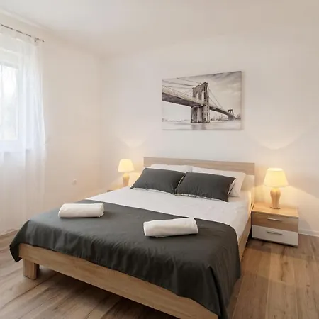 Holiday home Petar By Rent Istria Buje