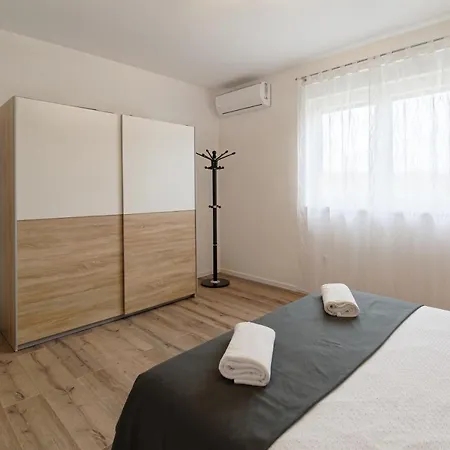 Holiday home Petar By Rent Istria Buje